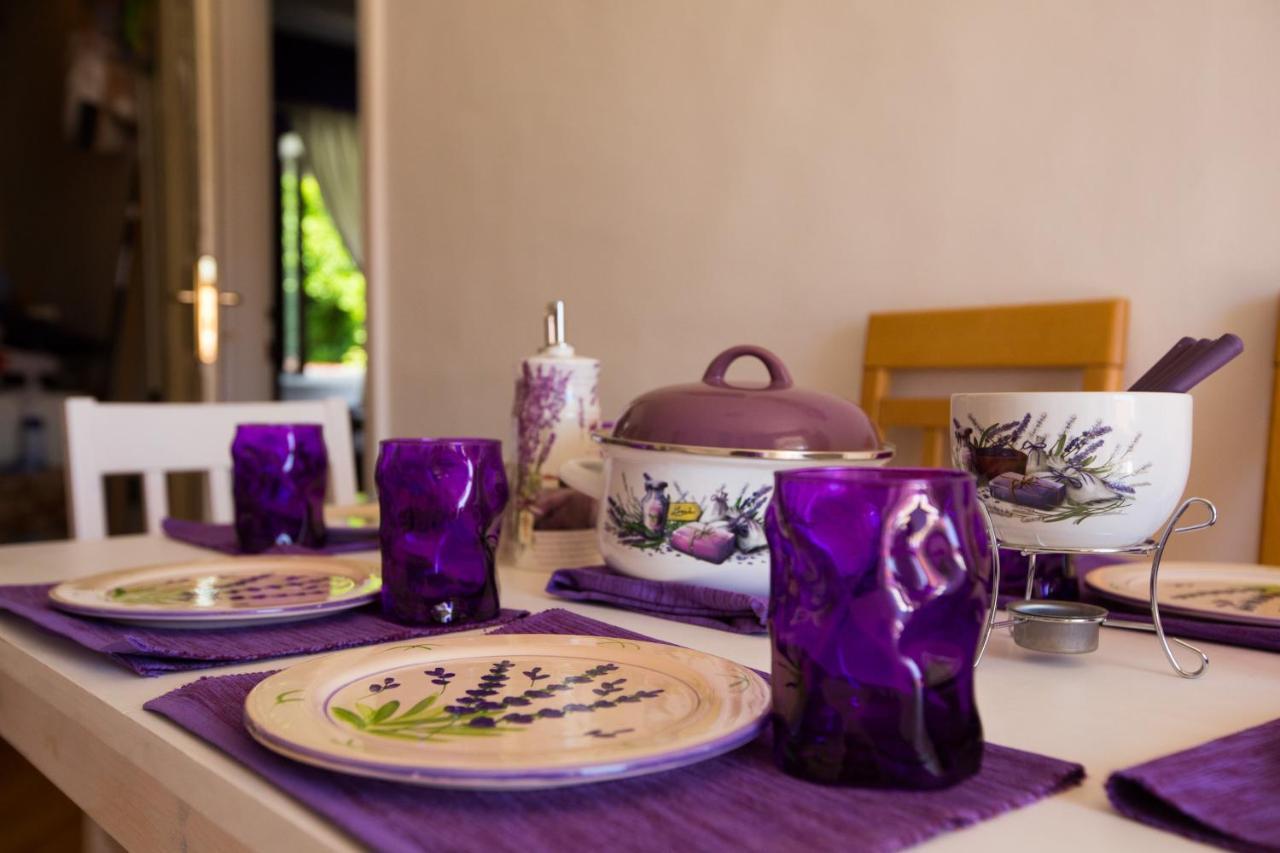 Guest House Gugily Ντουμπρόβνικ Εξωτερικό φωτογραφία